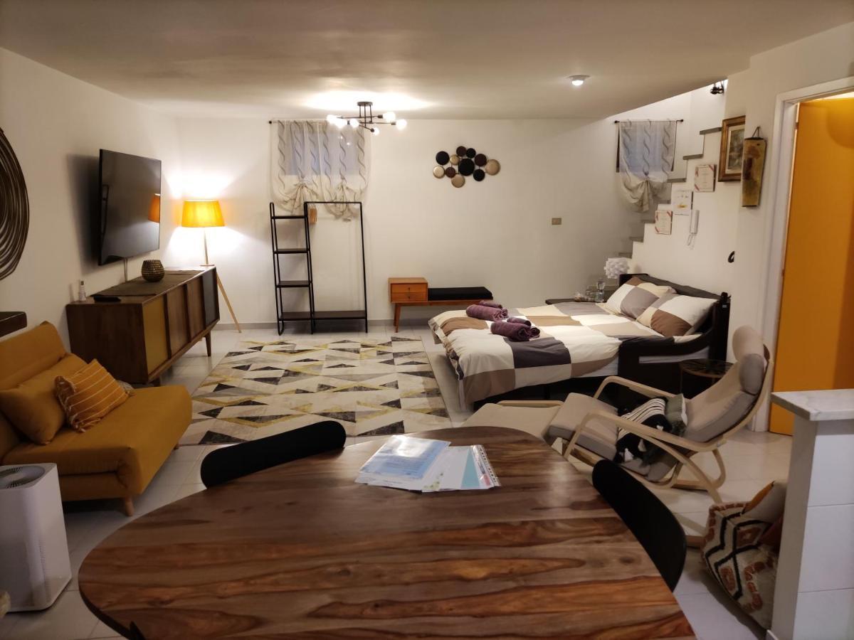 B&B Firmino La Loggia Екстериор снимка