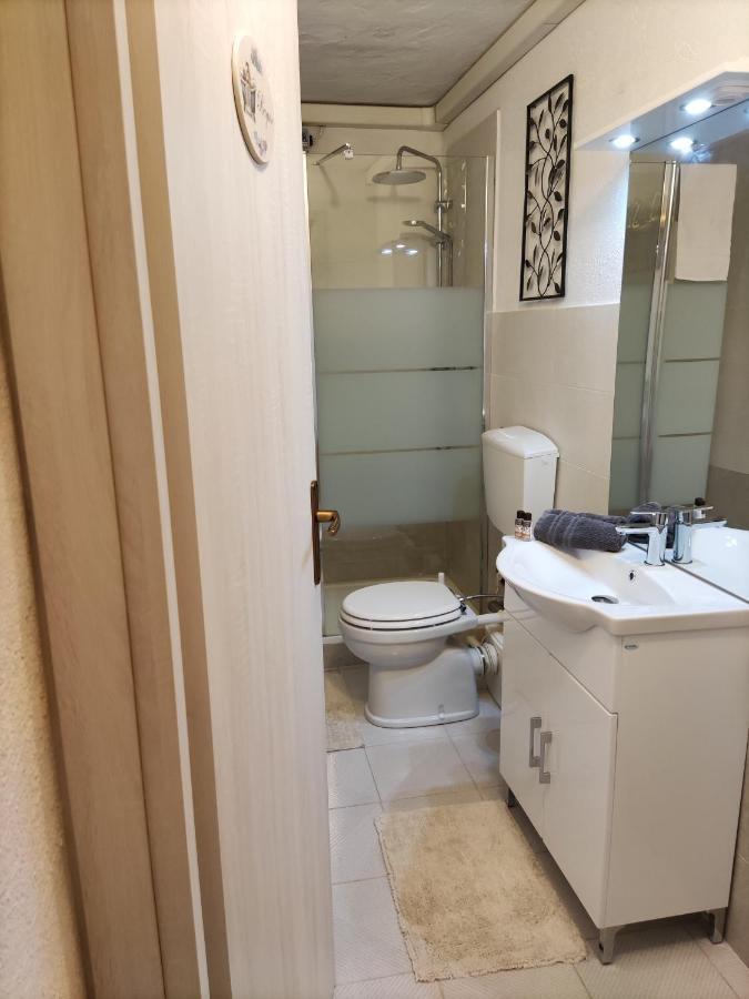 B&B Firmino La Loggia Екстериор снимка